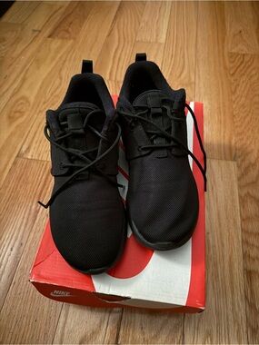 Nike Black Mesh Running Sneakers
